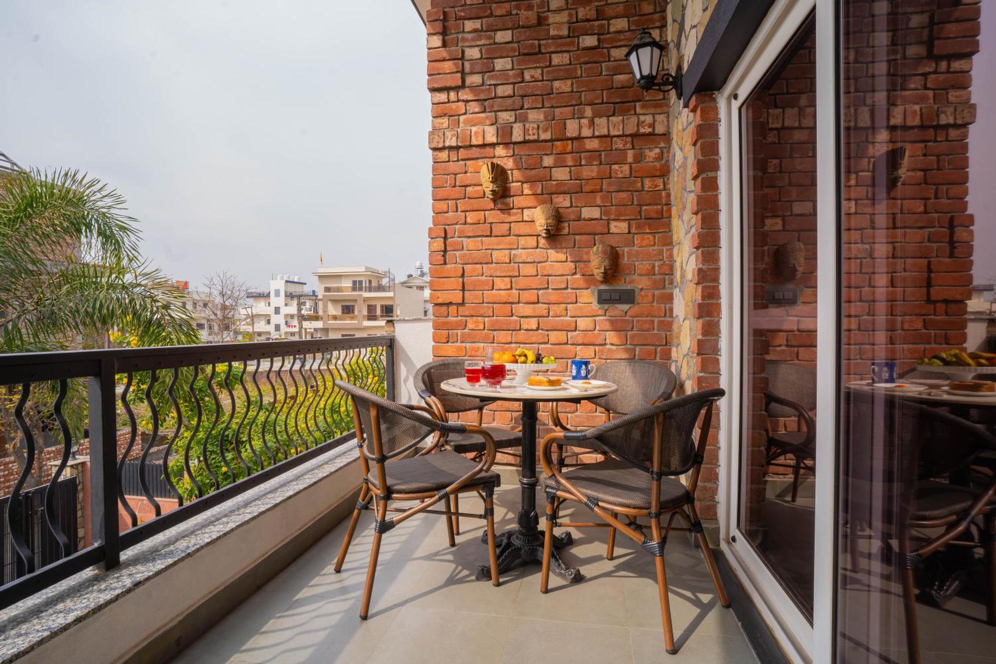 Hostie Vaikuntha - 3Bhk Mountain Villa, Dehradoon Dehradun Esterno foto